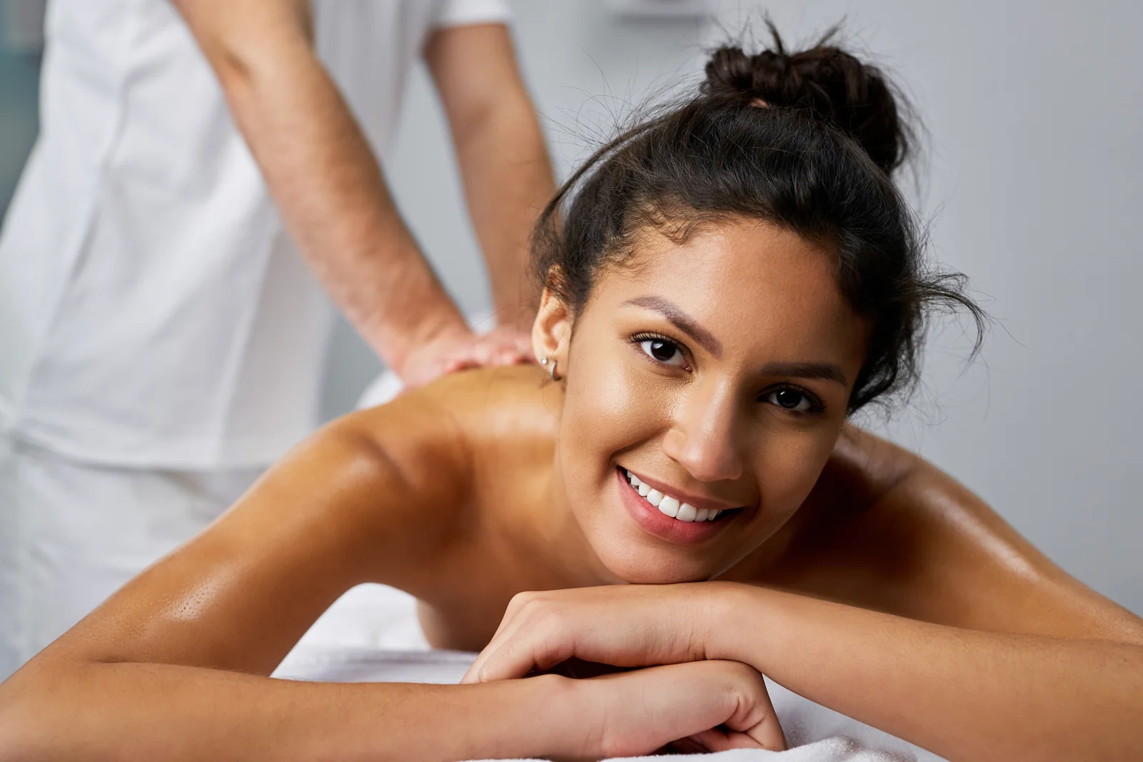 Holi'Sthétic - institut de massages & beauté à Poussan